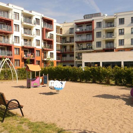 Apartament Z Basenem Laura Polanki Park Appartement Kołobrzeg Buitenkant foto