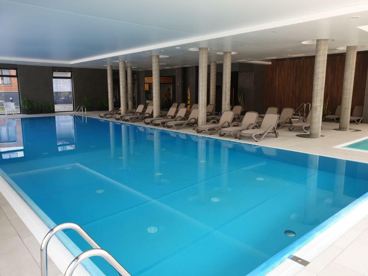 Apartament Z Basenem Laura Polanki Park Appartement Kołobrzeg Buitenkant foto