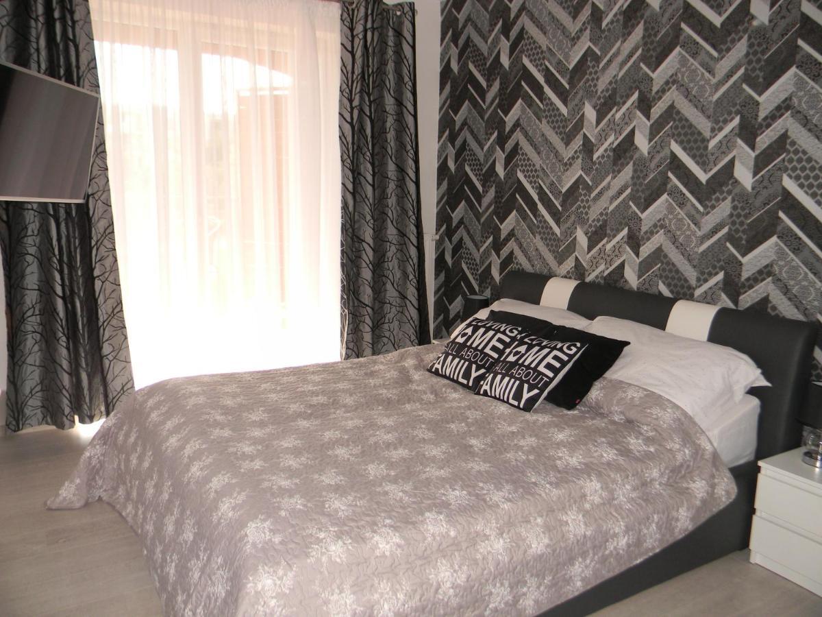 Apartament Z Basenem Laura Polanki Park Appartement Kołobrzeg Buitenkant foto