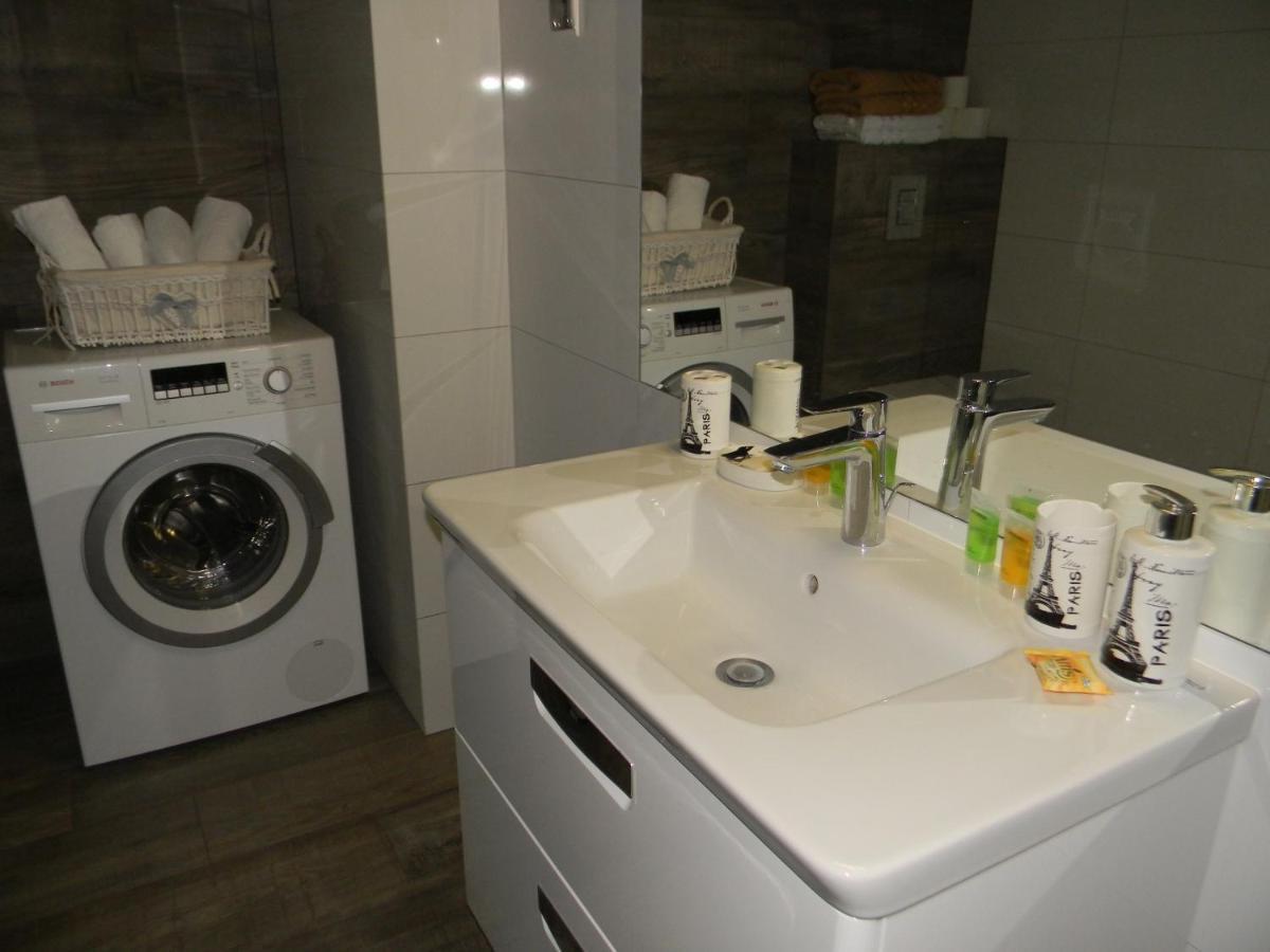 Apartament Z Basenem Laura Polanki Park Appartement Kołobrzeg Buitenkant foto